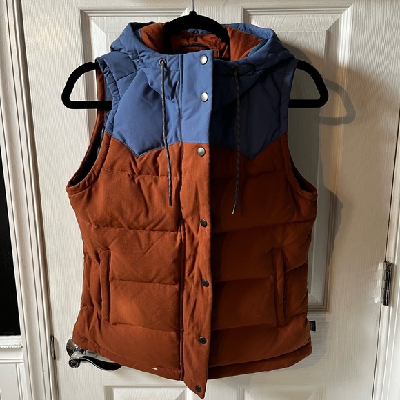 Patagonia Bivy Hooded Down Vest - Picture 2 of 7